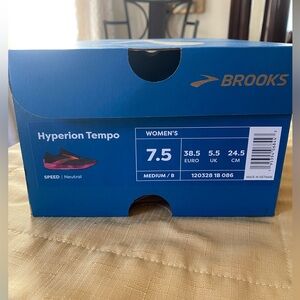 Brooks: Hyperion Temp 7.5 Med